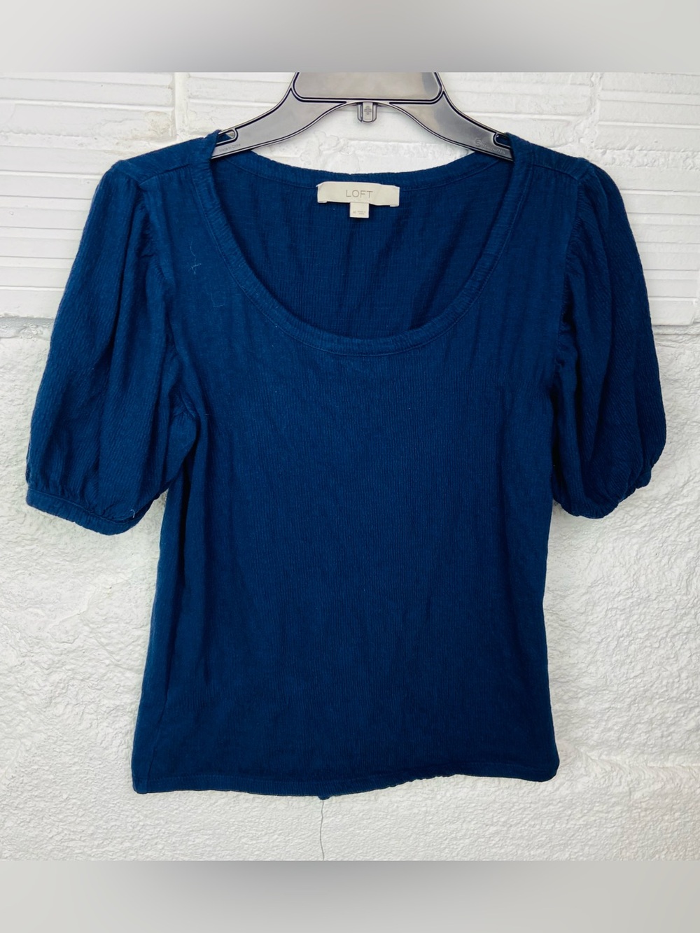 LOFT Navy Puff Sleeve Scoop Neck Knit Top size medium